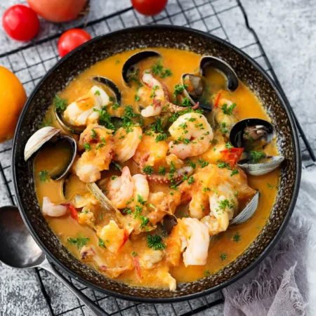 Sopa de Mariscos / Seafood Soup