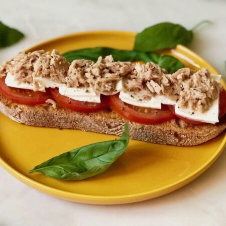 Tostada De Queso Blanco / White Cheese Sandwich